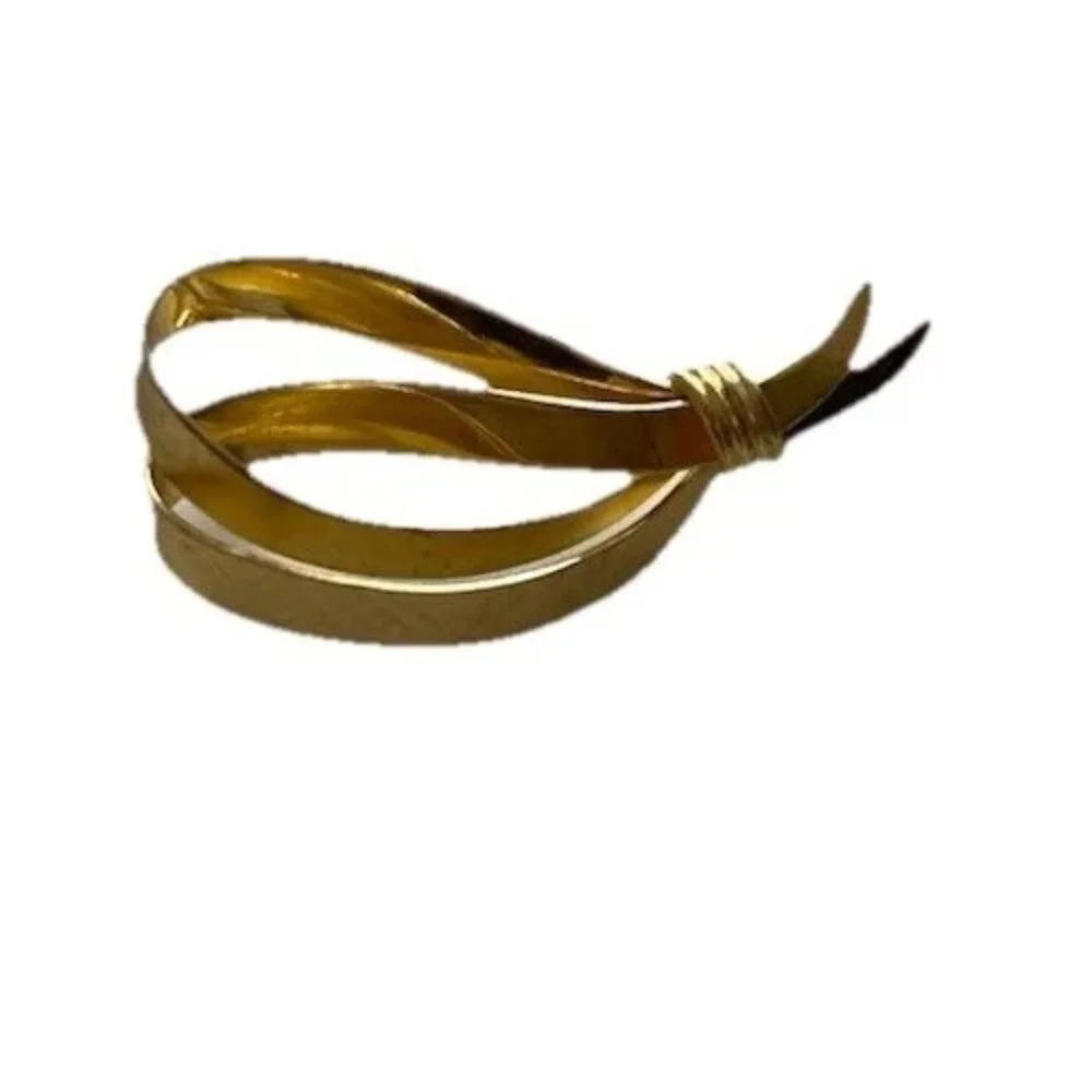 Vintage Gold Twisted Rope Duab Bow Brooch Pin Women’s Gold Tone Lightweight 80’s